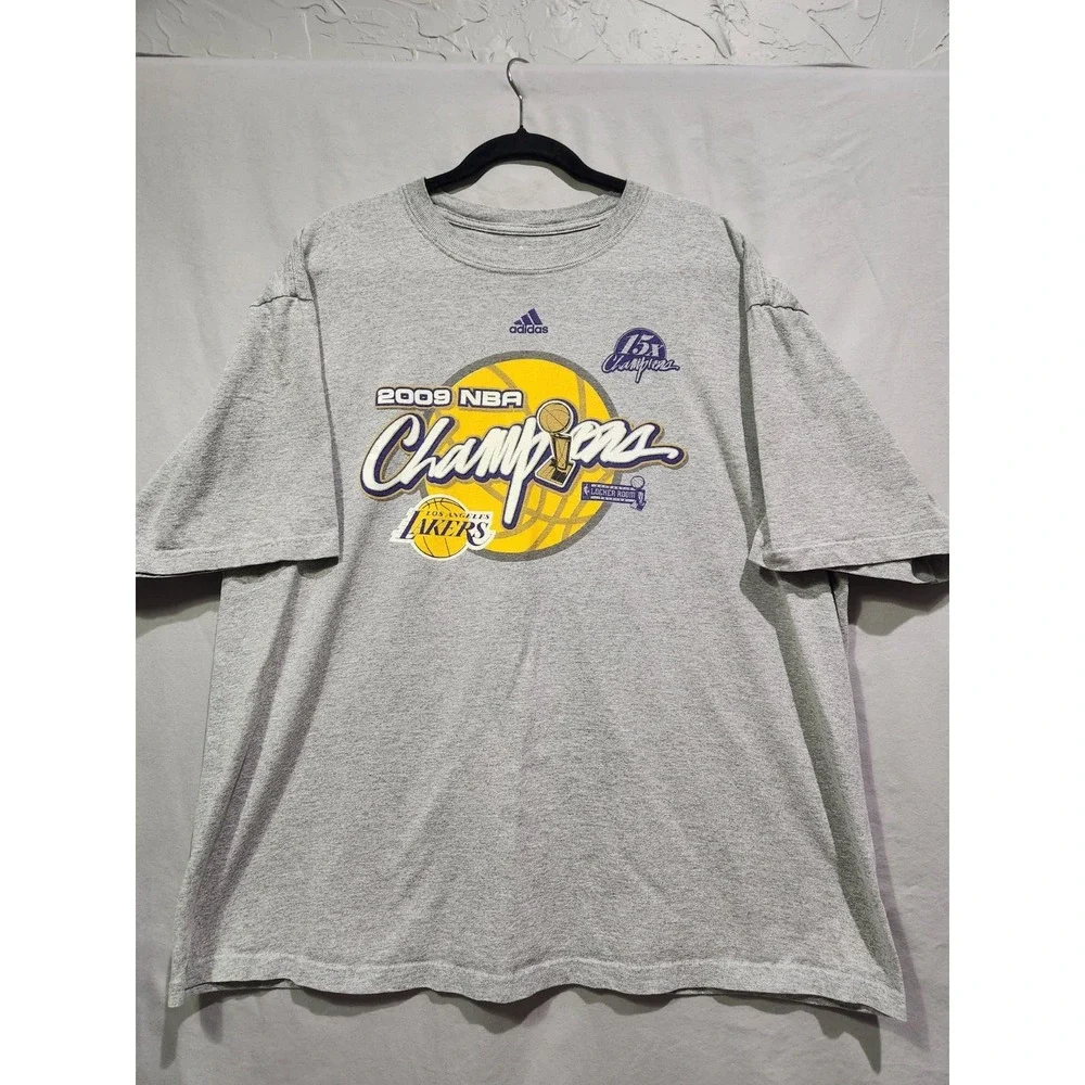 Y2K Los Angeles Lakers Adidas Locker‎ Room T-Shirt 2XL Grey NBA 2009 Champions